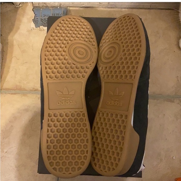 Adidas Men's Black and White Shoes - Picture 3 of 3